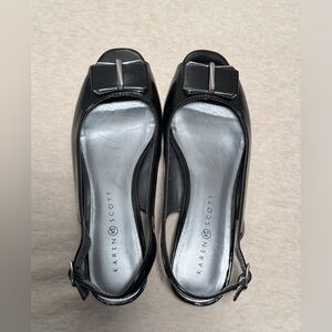 729. Karen Scott INGAA Slingback Pump